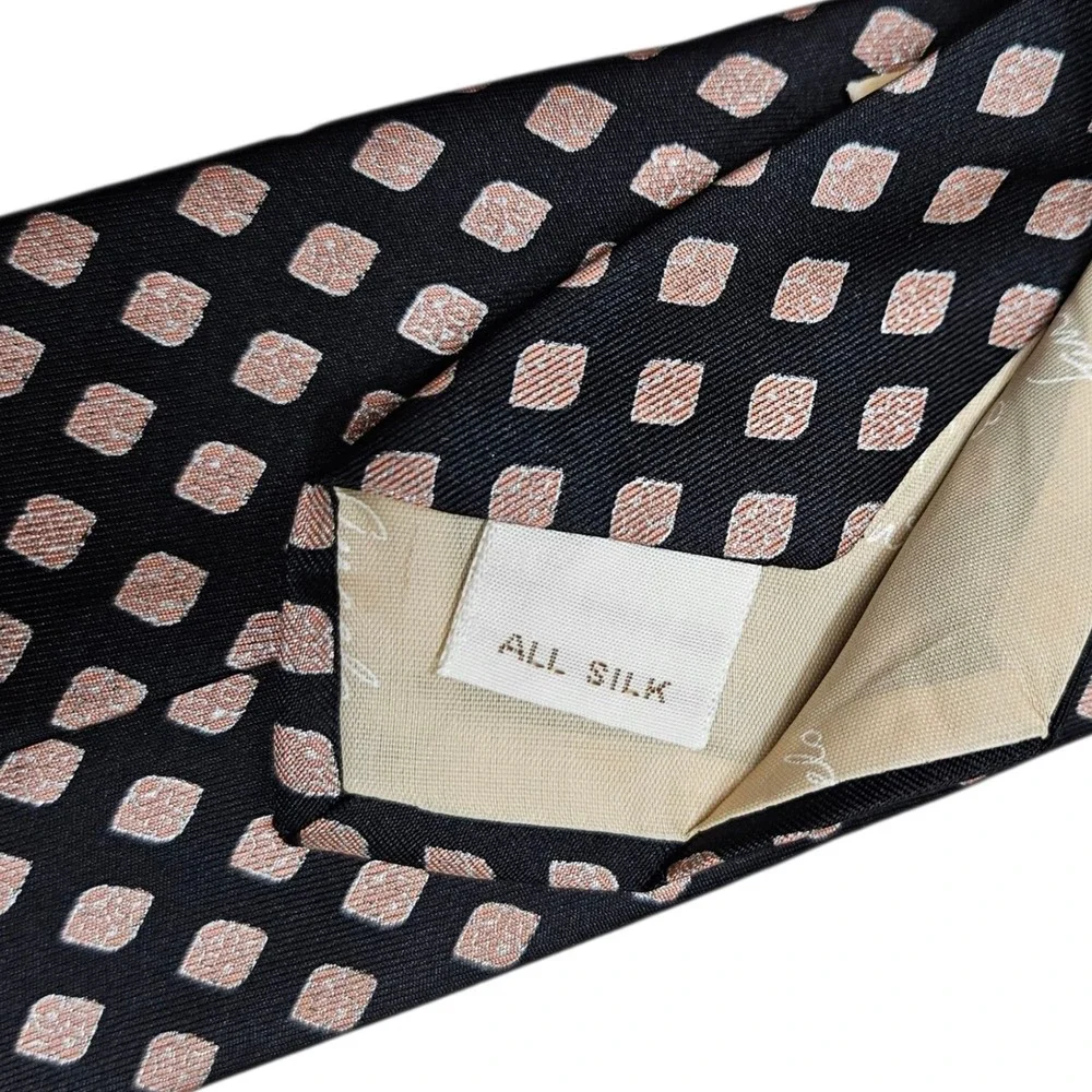 Giorgio Sant Angelo‎ Necktie Black with Bronze Geometric Squares All Silk